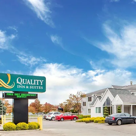 Quality Inn & Suites North-Polaris